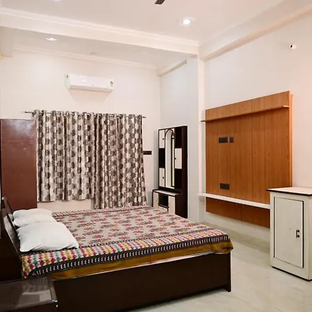 Surendra Villa Home Stay Ayodhya Exterior photo