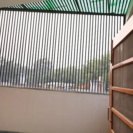 Surendra Villa Home Stay Ayodhya Exterior photo