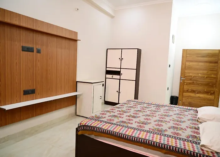 Surendra Villa Home Stay